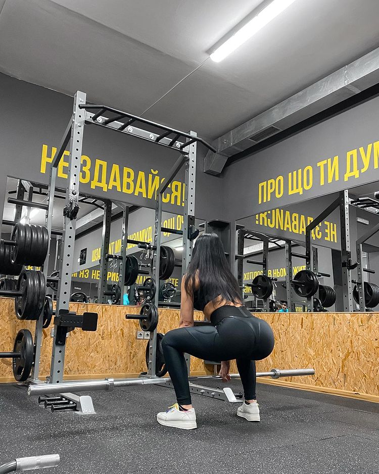 силова рама