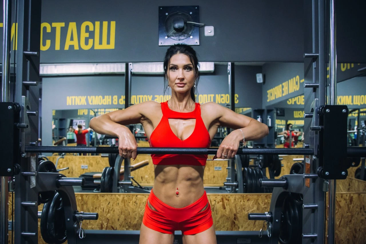 як зменшити жир на животі, тренування та вправи